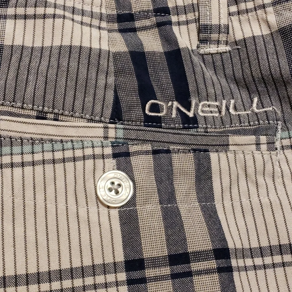 O'Neill blue & grey plaid flat front board shorts